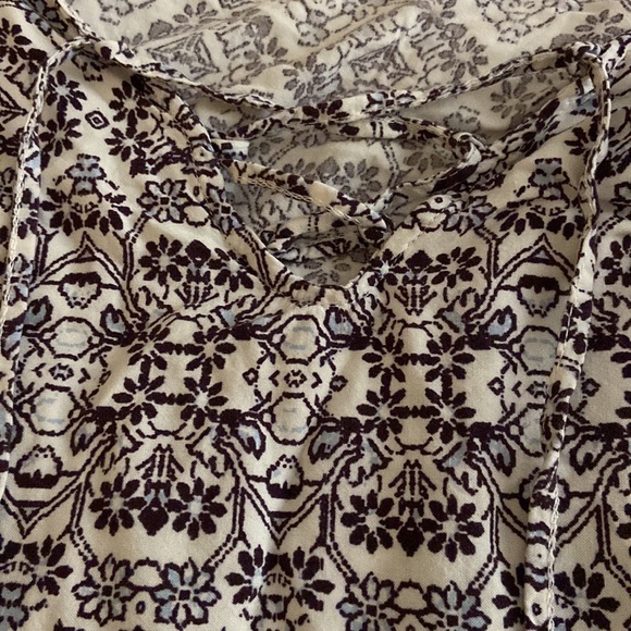 Cold Shoulder Bell Sleeve top - Picture 2 of 3